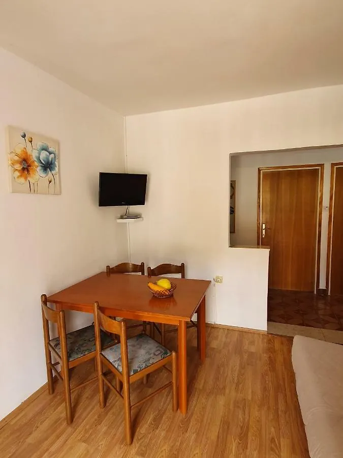 Apartments Slavica Rab Town